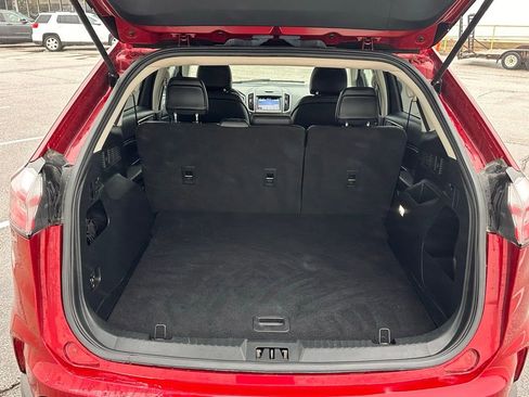 Used 2019 Ford Edge SEL w/ Equipment Group 201A image 16