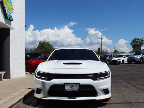Used 2023 Dodge Charger R/T w/ Plus Group image 16