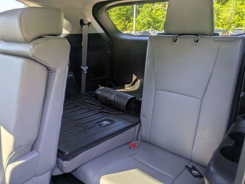Certified 2024 Toyota Highlander XLE AWD/4WD image 21