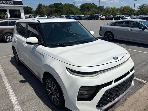 Used 2021 Kia Soul Turbo FWD image 4