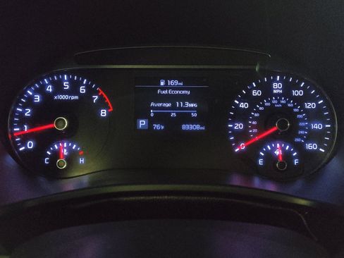 Used 2020 Kia Soul LX FWD image 23