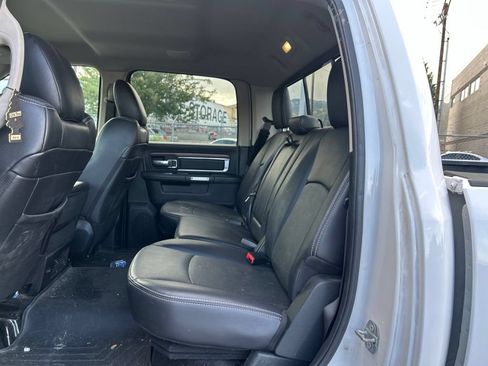 Used 2017 RAM 1500 Laramie AWD/4WD image 15