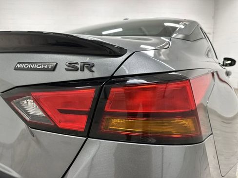 Used 2022 Nissan Altima 2.5 SR w/ Midnight Edition Package image 22