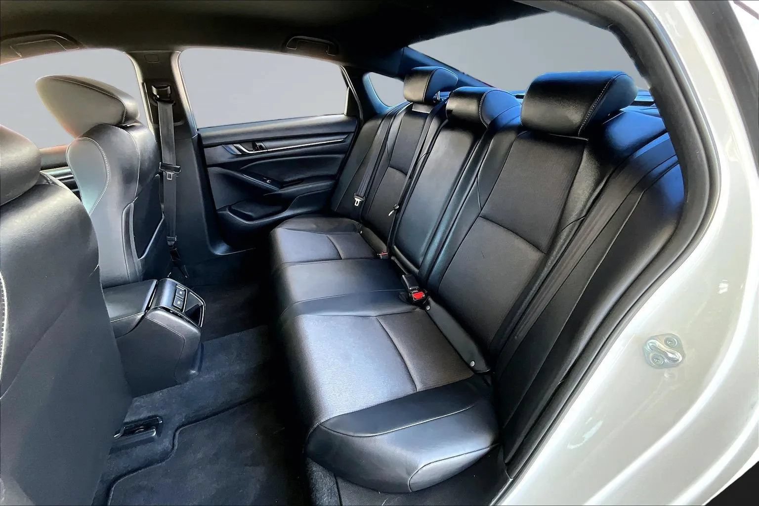 Used 2021 Honda Accord Sport image 19
