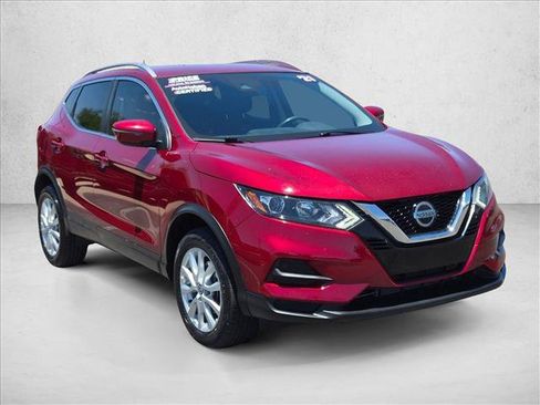Used 2020 Nissan Rogue Sport SV FWD image 3