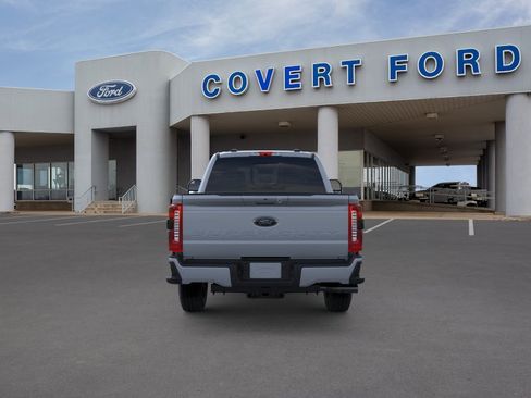 New 2026 Ford F250 Lariat w/ Black Appearance Package AWD/4WD image 5