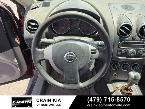 Used 2013 Nissan Rogue S FWD image 15
