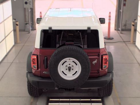 Used 2025 Ford Bronco Heritage Edition AWD/4WD image 8