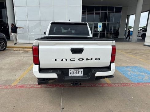 Used 2024 Toyota Tacoma SR5 RWD image 7