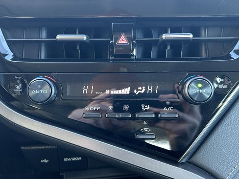 Certified 2023 Toyota Camry SE image 27