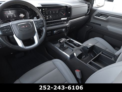 Used 2024 GMC Sierra 1500 SLT w/ SLT Premium Plus Package image 13