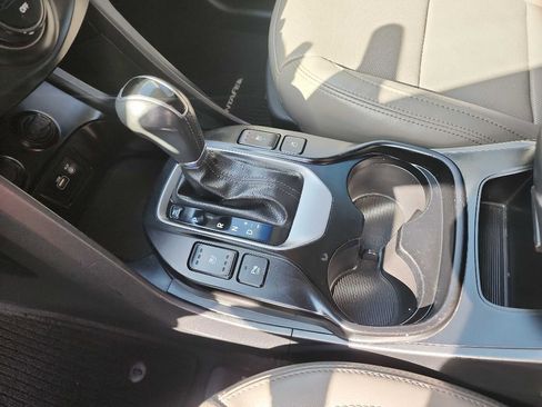 Used 2017 Hyundai Santa Fe Sport w/ Cargo Package FWD image 24