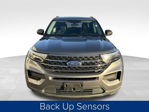 Used 2022 Ford Explorer XLT image 15