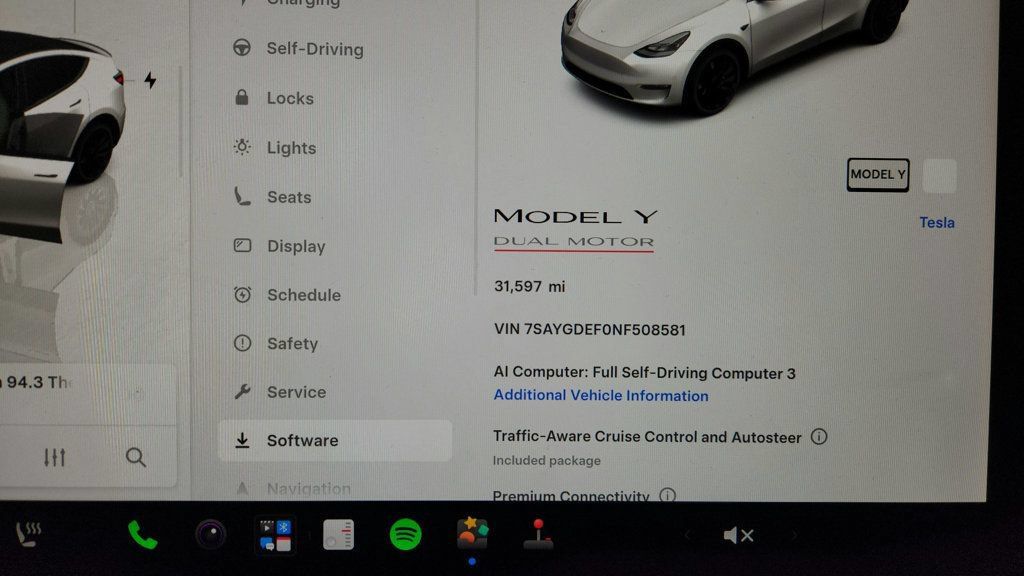 Used 2022 Tesla Model Y Performance AWD/4WD image 14