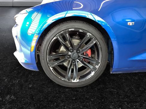 Used 2016 Chevrolet Camaro LT RWD image 27