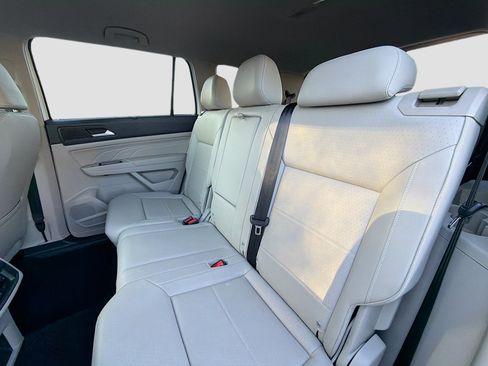 Used 2023 Volkswagen Atlas SE image 21