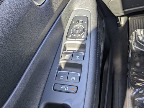 Used 2023 Hyundai Santa Fe SEL AWD/4WD image 25