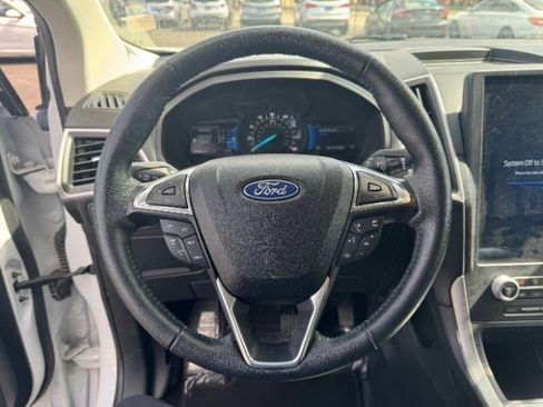 Used 2022 Ford Edge SEL image 21