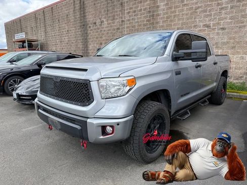 Used 2016 Toyota Tundra Limited w/ Limited Premium Package image 1