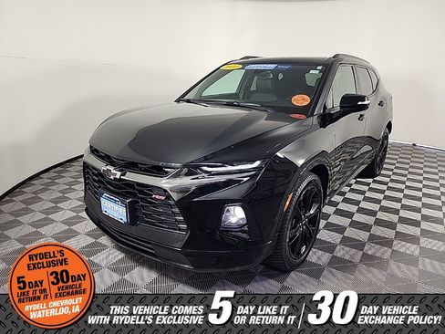 Used 2022 Chevrolet Blazer RS w/ Enhanced Convenience Package image 4