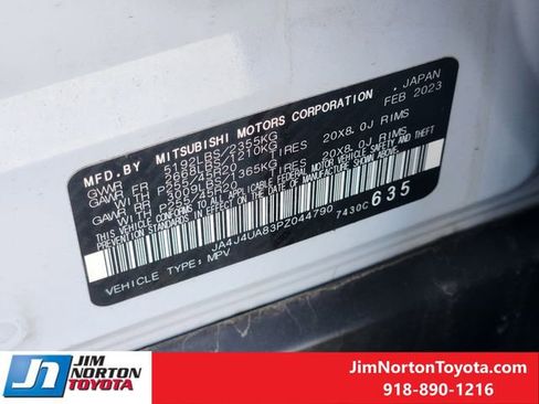 Used 2023 Mitsubishi Outlander SE Black Edition image 33