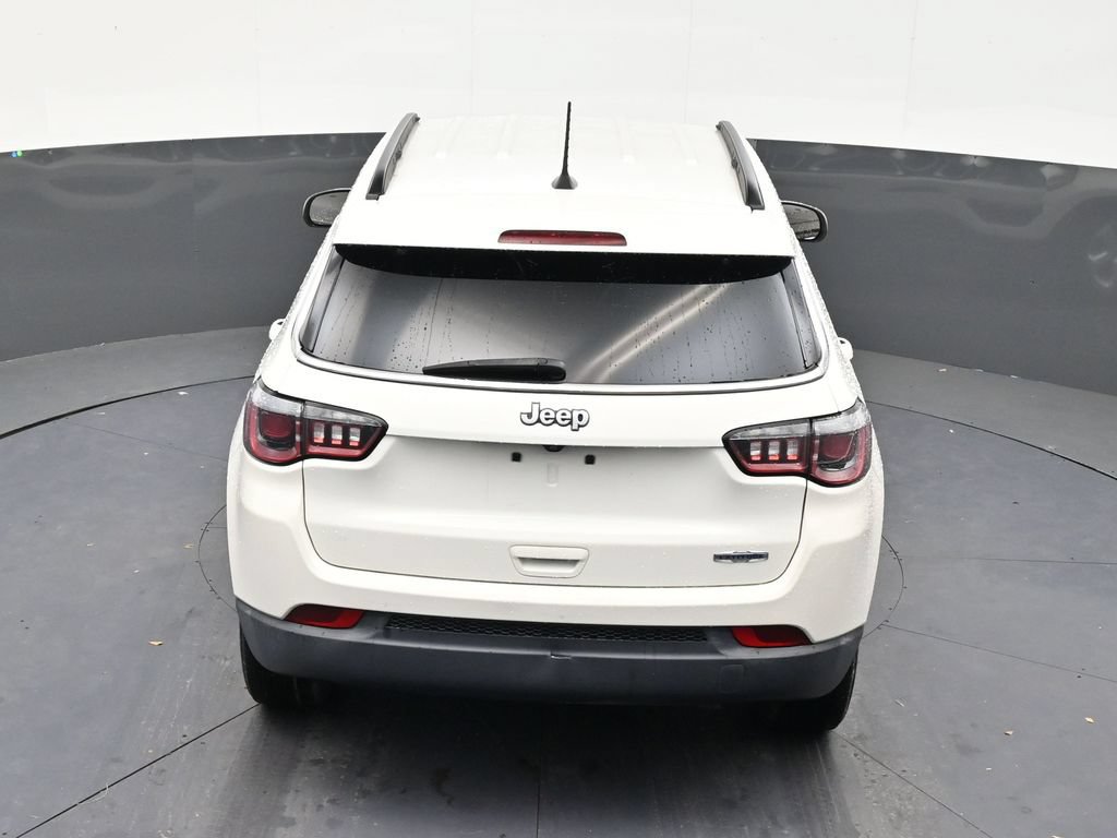Used 2020 Jeep Compass Latitude w/ Popular Equipment Group FWD image 15