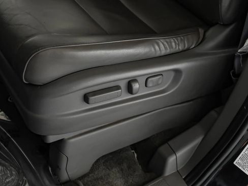 Used 2016 Honda Odyssey EX-L image 28