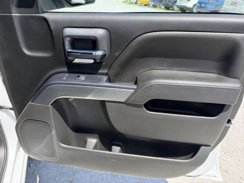 Used 2018 Chevrolet Silverado 1500 LT w/ All Star Edition AWD/4WD image 20