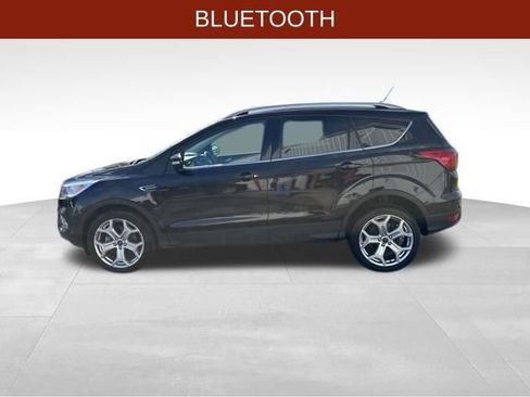 Used 2019 Ford Escape Titanium AWD/4WD image 4