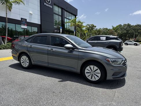 Used 2019 Volkswagen Jetta S w/ Driver Assistance Package FWD image 6