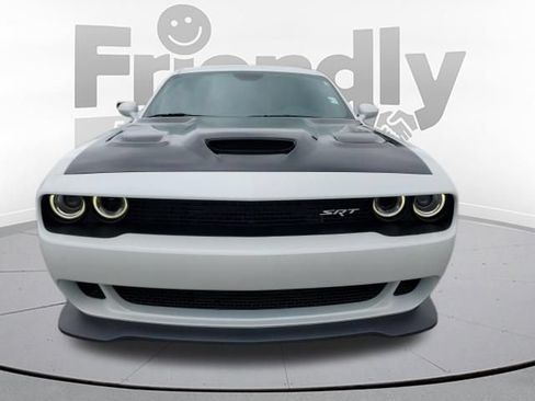 Used 2015 Dodge Challenger SRT Hellcat RWD image 8