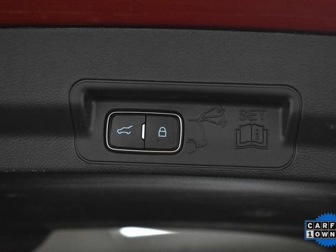 Used 2021 Ford Explorer XLT w/ Class III Trailer Tow Package image 11