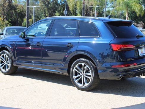 New 2026 Audi Q7 3.0T Premium image 3