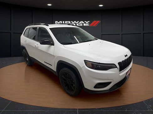 Used 2023 Jeep Cherokee Altitude Lux AWD/4WD image 1