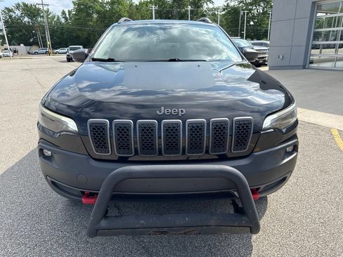 Used 2019 Jeep Cherokee Trailhawk w/ Cold Weather Group AWD/4WD image 10