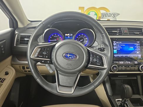 Used 2018 Subaru Outback 2.5i Limited w/ Popular Package #2 image 14