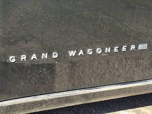 Used 2024 Jeep Grand Wagoneer L 4WD image 36