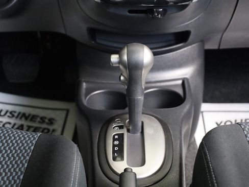 Used 2016 Nissan Versa Note SV FWD image 38