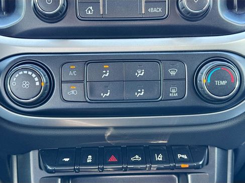 Used 2020 Chevrolet Colorado LT w/ Safety Package image 20