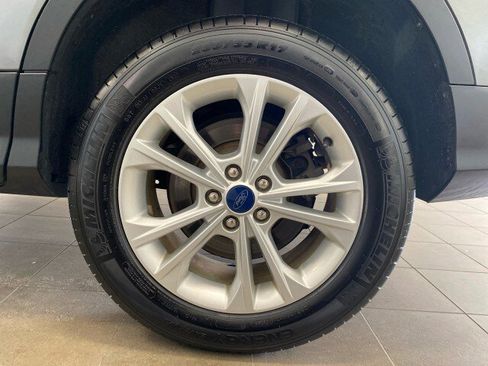 Used 2019 Ford Escape SE AWD/4WD image 25