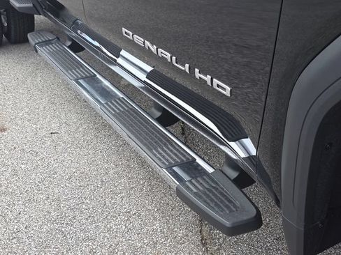 New 2026 GMC Sierra 3500 Denali w/ Denali Reserve Package AWD/4WD image 20