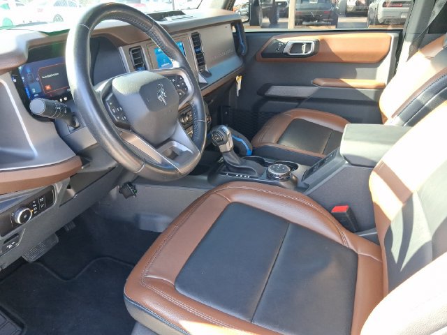 Used 2023 Ford Bronco Outer Banks AWD/4WD image 10