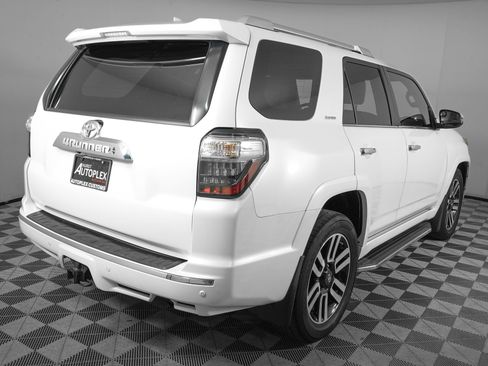 Used 2018 Toyota 4Runner Limited RWD image 4