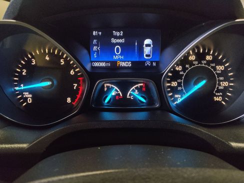 Used 2017 Ford Escape SE image 23