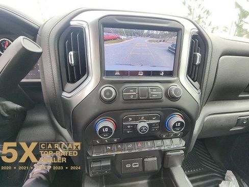 Used 2022 Chevrolet Silverado 1500 LTZ image 31