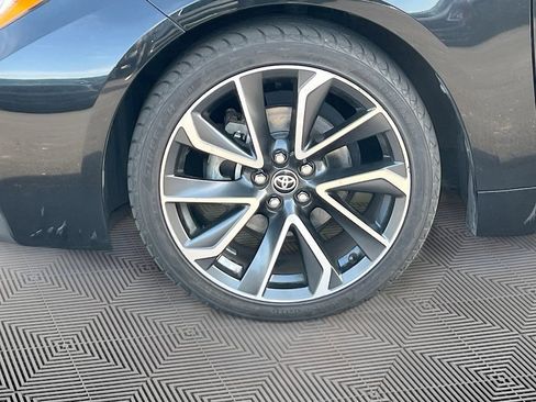 Used 2020 Toyota Corolla SE image 11