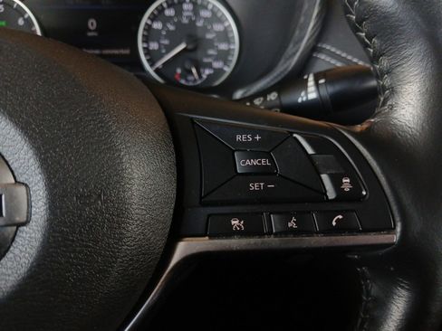 Used 2023 Nissan Sentra SV image 17