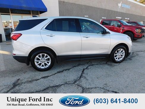 Used 2020 Chevrolet Equinox LT w/ Driver Convenience Package image 9