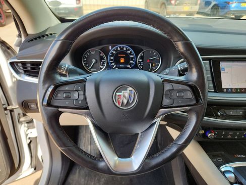 Used 2023 Buick Enclave Avenir w/ Avenir Technology Package image 19