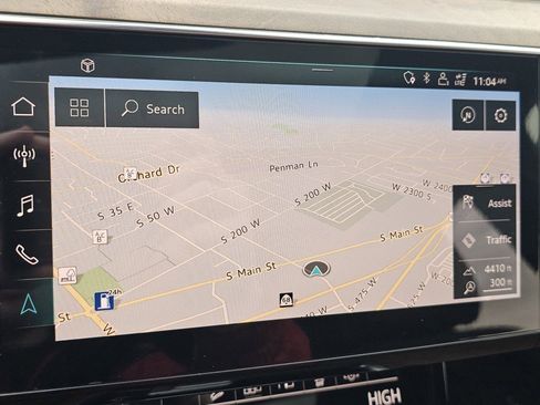 Used 2019 Audi e-tron Prestige w/ Prestige Package image 9